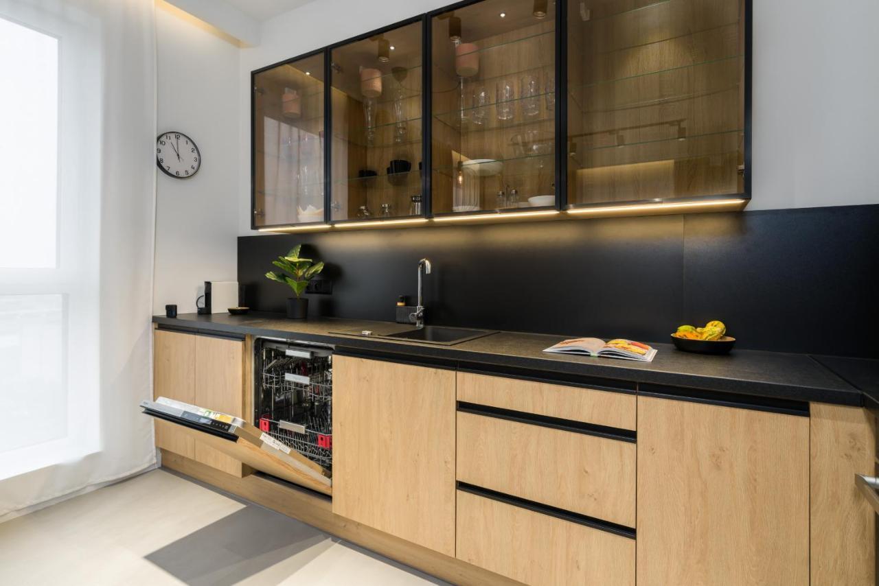 Widokowy Apartament Wojciechowskiego Parking I Loggia By Renters Prestige Poznań Exterior foto